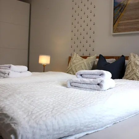 Holiday home Doppelhaus Fuer Gruppen Mit 4 Schlafzimmern *